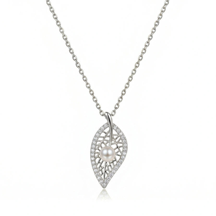COLLIER DE FEUILLES COUPPÉES ARGENTÉ